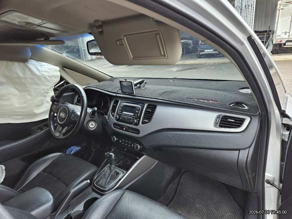 2014 Kia All-New Carens 2.0 LPI (014996) pre-producted 7