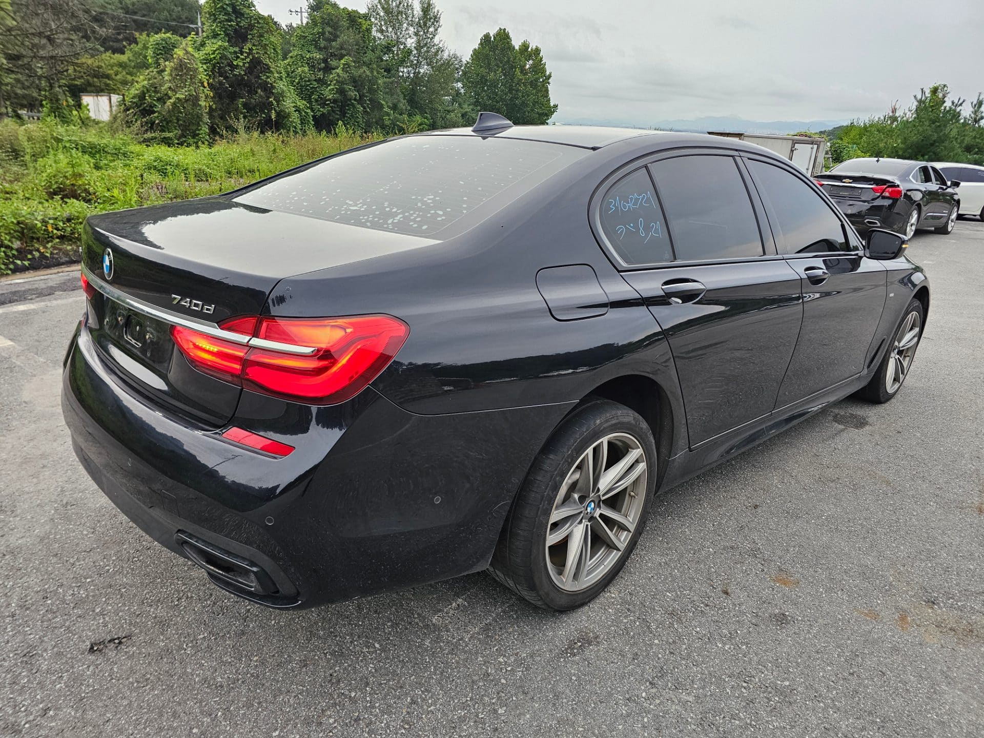 2018 BMW 7 Series (G11) 740d xDrive M Sport (S/N: 074042) 4