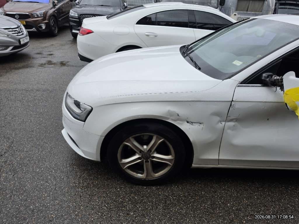 2013 Audi Audi New A4 2.0 TFSI Quattro (234662) pre-producted 4