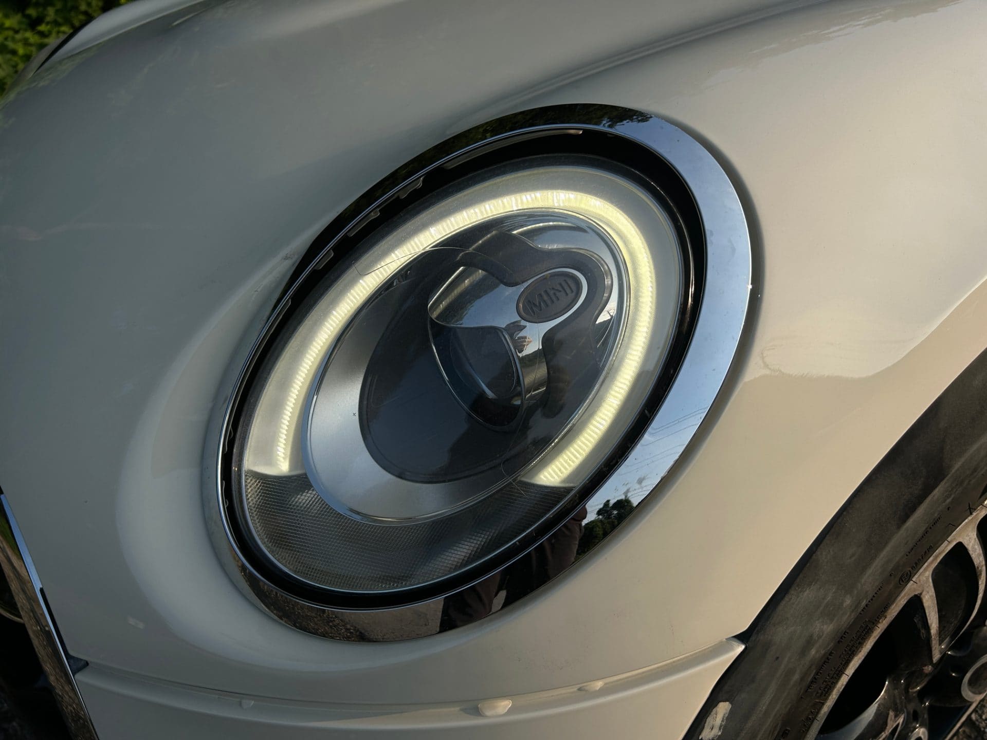 2015 Mini Cooper 5-door (S/N: B05592) 15