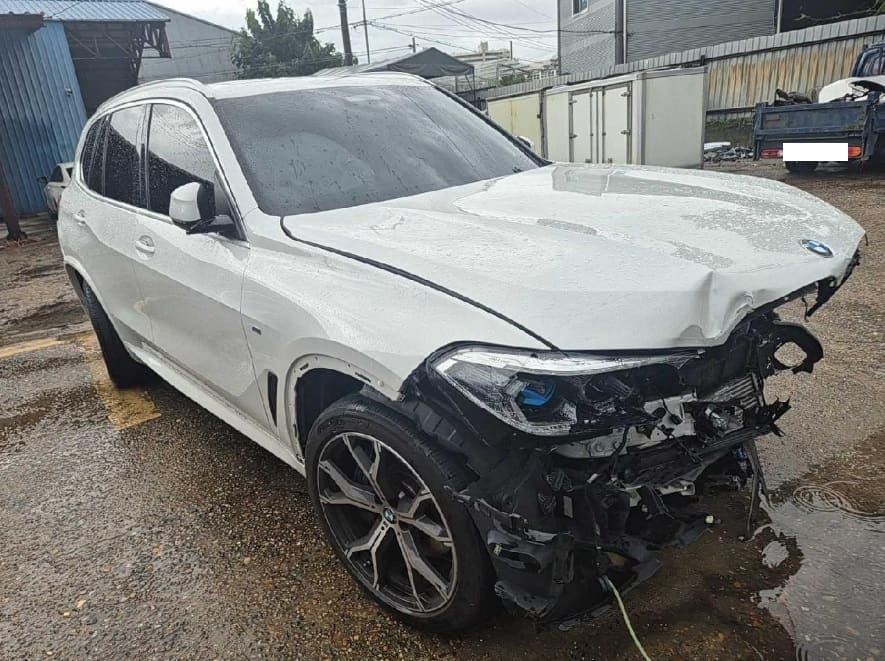 2022 BMW X5 (G05) xDrive 30d (S/N: M30840) [RB Auction]