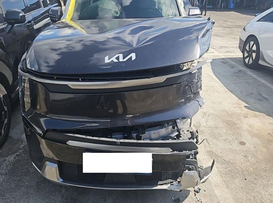 2024 Kia EV9 (S/N: 003377) [RB Auction]