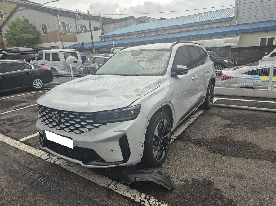 2025 Renault Grand Koleos E-Tech Hybrid 1.5 (S/N: 014795) [RB Auction]
