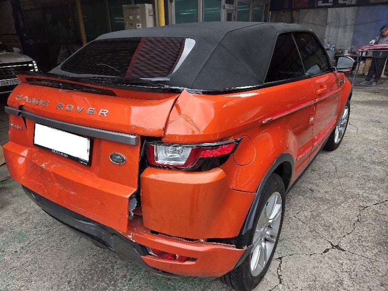 2017 Land Rover Range Rover Evoque 2.0 TD4 Convertible SE (212052) pre-producted 2
