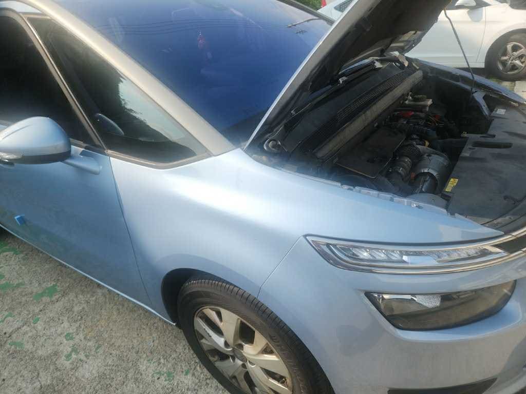 2016 Citroen Grand C4 Picasso 1.6 Intensive (518670) pre-producted 3