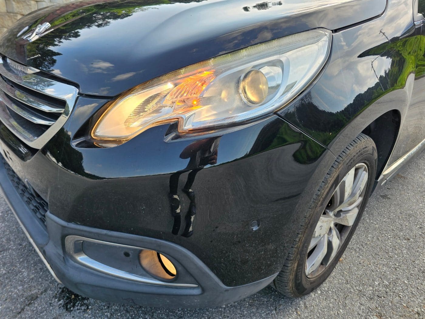 2015 Peugeot 2008 1.6 E-HDI (S/N: 045004) 8