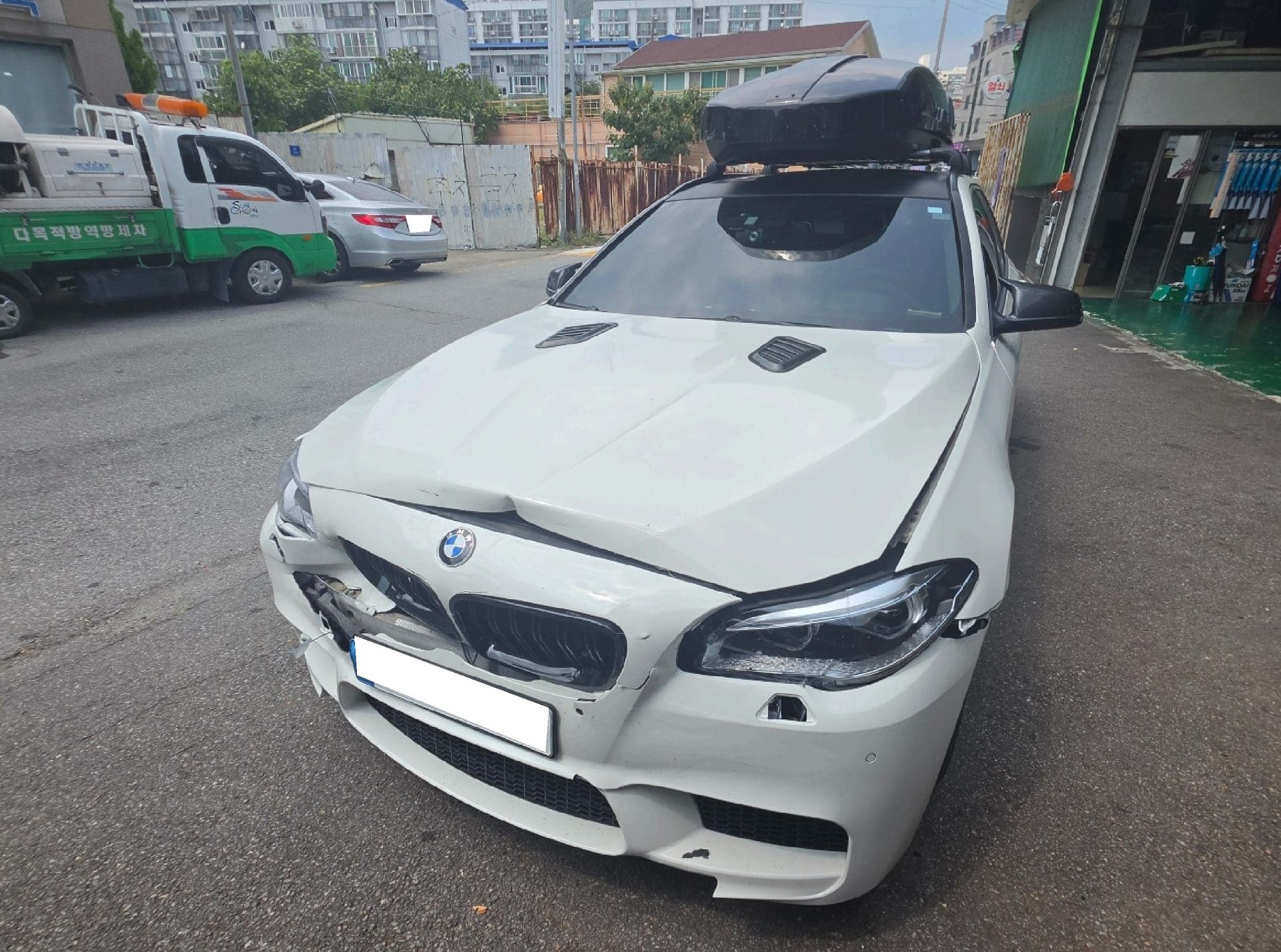 2013 BMW 5 Series (F10) 520d (Y04815) pre-producted