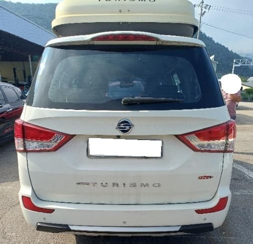 2016 KGM Korando Turismo 4WD (112365) pre-producted 3
