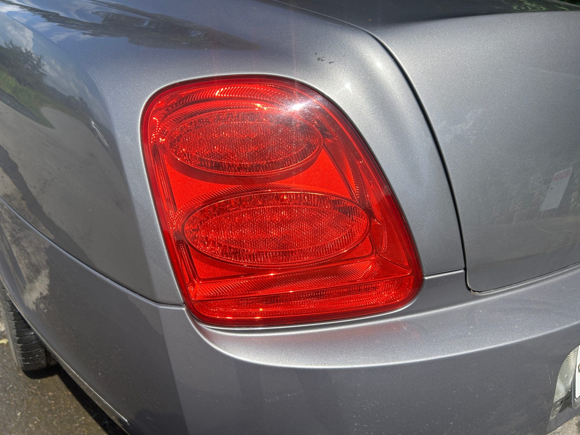 2007 Bentley Continental Flying Spur (S/N: 049897) 7