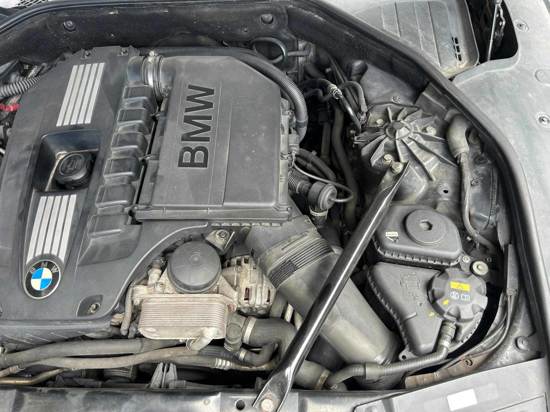 2010 BMW 7 Series (F01) 740 i (S/N: 367883) 14