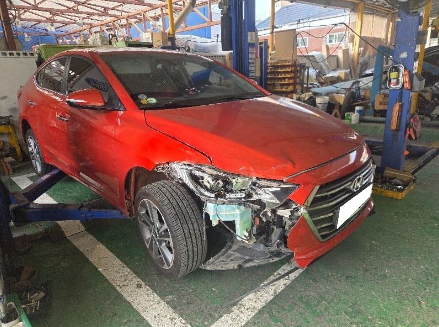 2016 Hyundai Avante AD 1.6 e-VGT Premium (000864) pre-producted 1