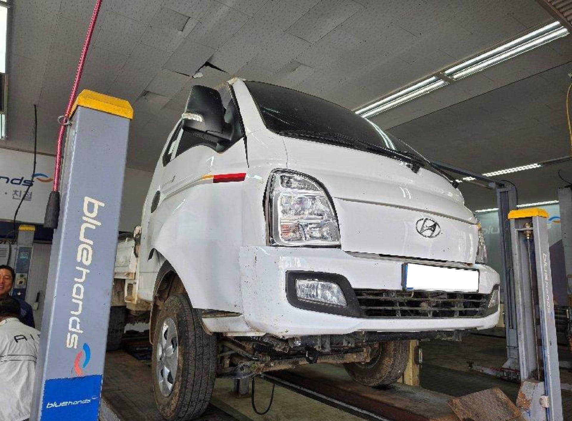 2023 Hyundai Porter 2 4WD Super Cab (S/N: 092290) [RB Auction]