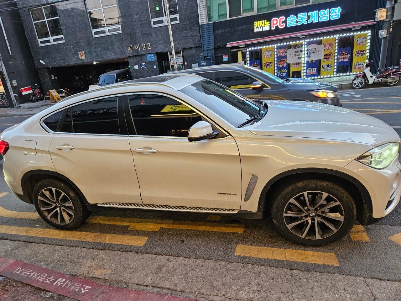 2015 BMW X6 (F16) xDrive 30d 3