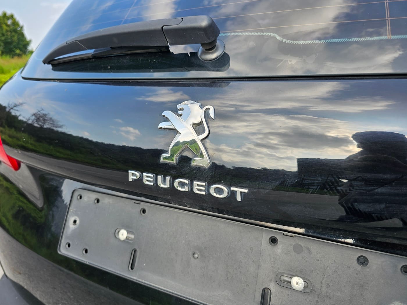 2015 Peugeot 2008 1.6 E-HDI (S/N: 045004) 16