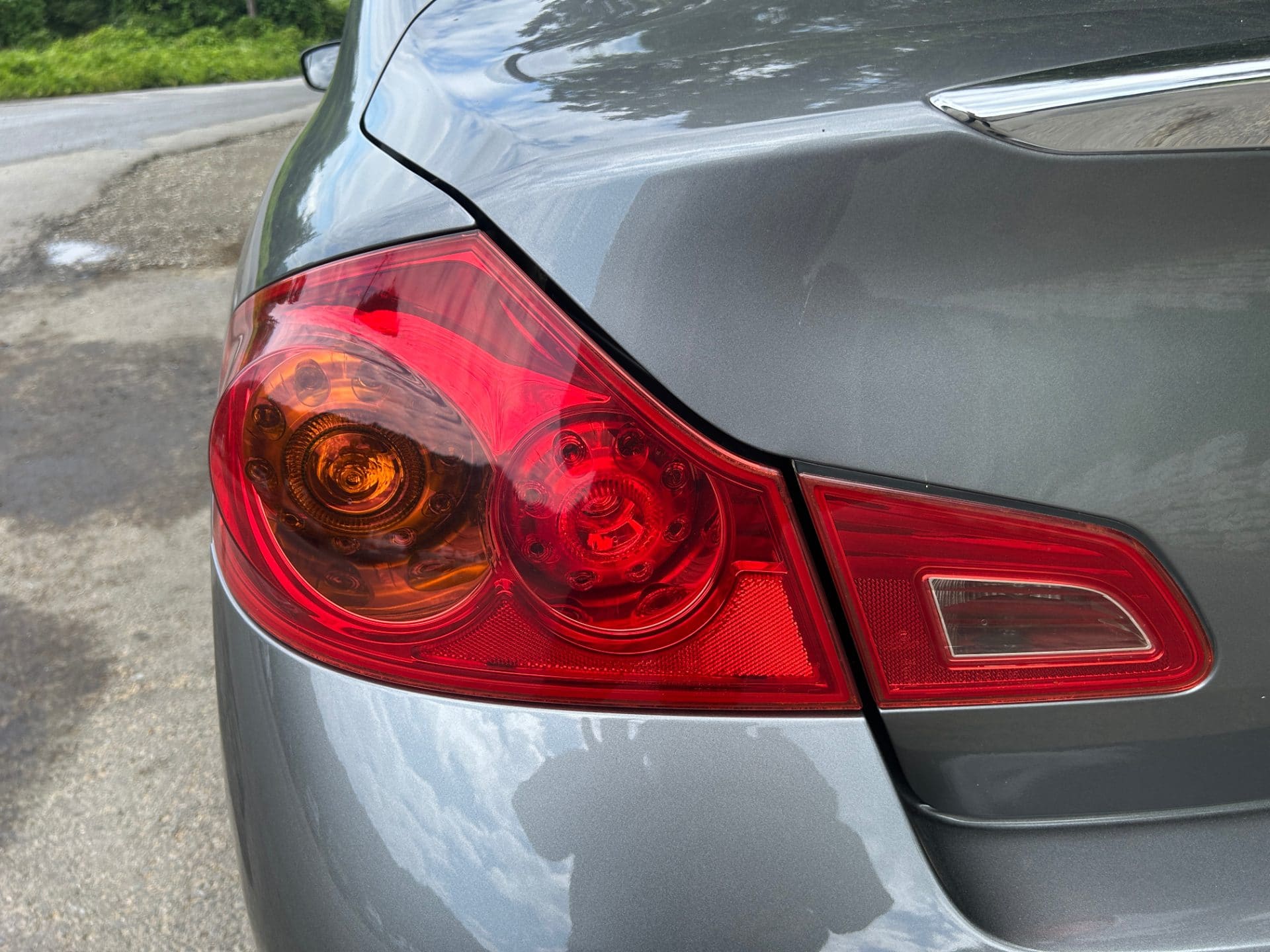 2010 Infiniti G37 Sedan S (S/N: 410967) 9