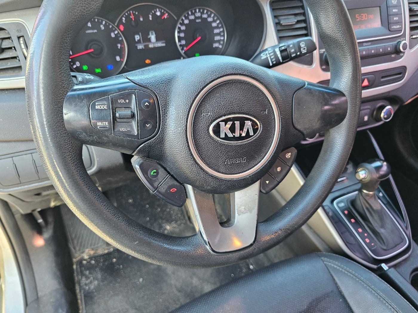 2017 Kia The New Carens 2.0 LPI (S/N: 166208) 39