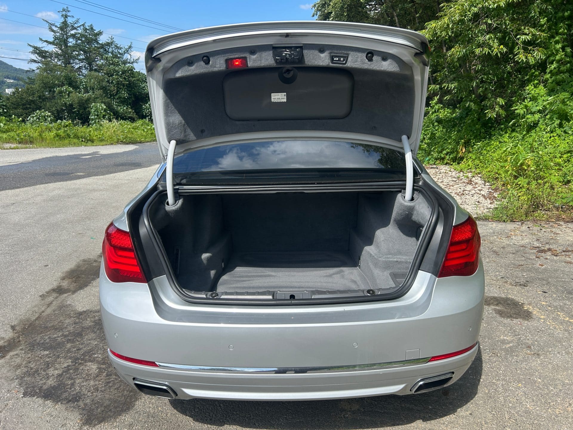2014 BMW 7 Series (F01) 750 Li xDrive (S/N: 185185) 12