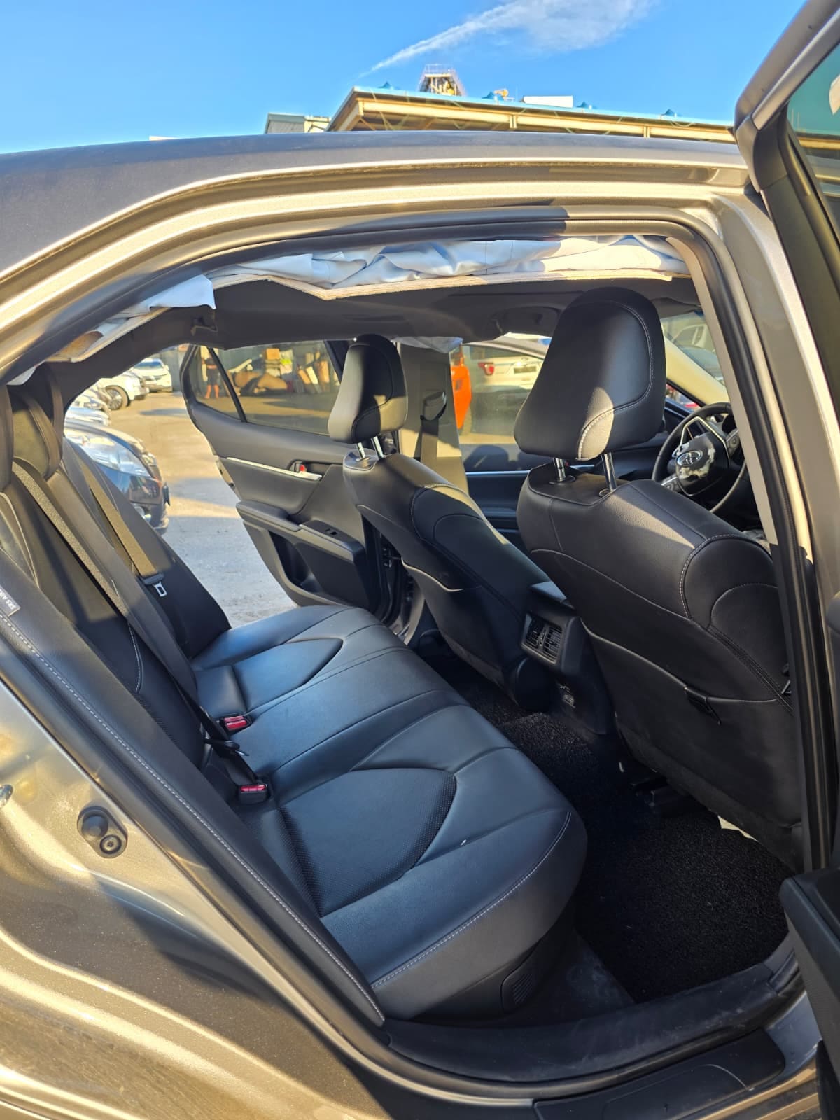 2024 Toyota Camry (XV70) 2.5 Hybrid XLE (049318) pre-producted 16