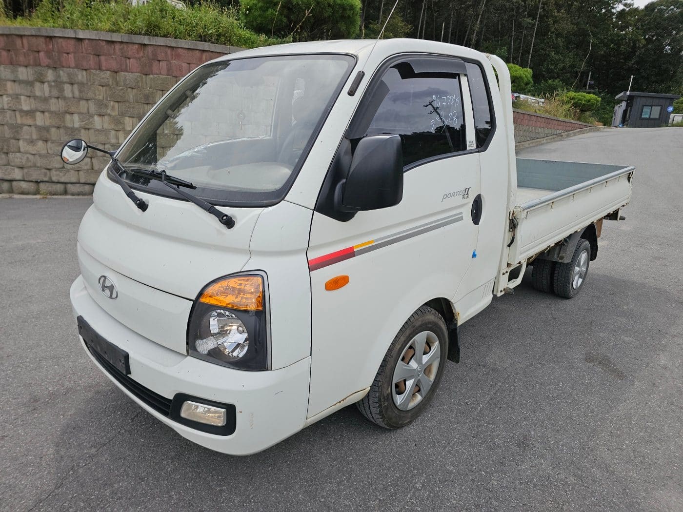 2013 Hyundai Porter 2 1.0-ton Super Cab (CRDi) (S/N: 920599)
