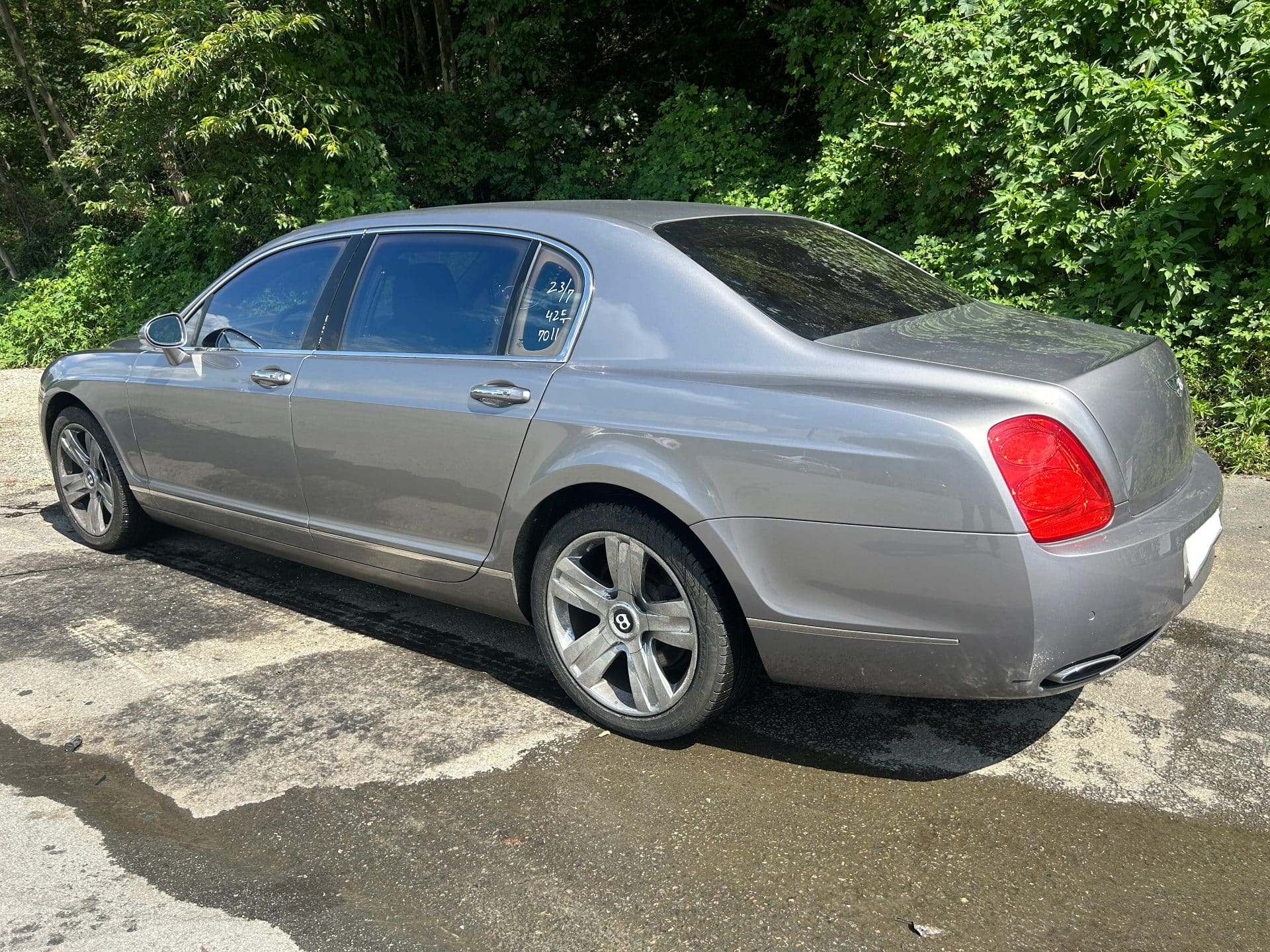 2007 Bentley Continental Flying Spur (S/N: 049897) 6