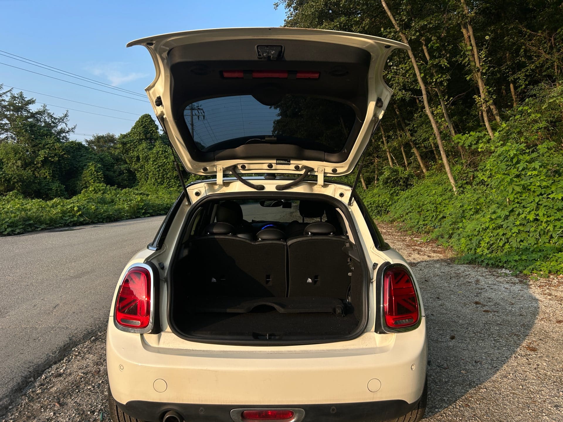2015 Mini Cooper 5-door (S/N: B05592) 12