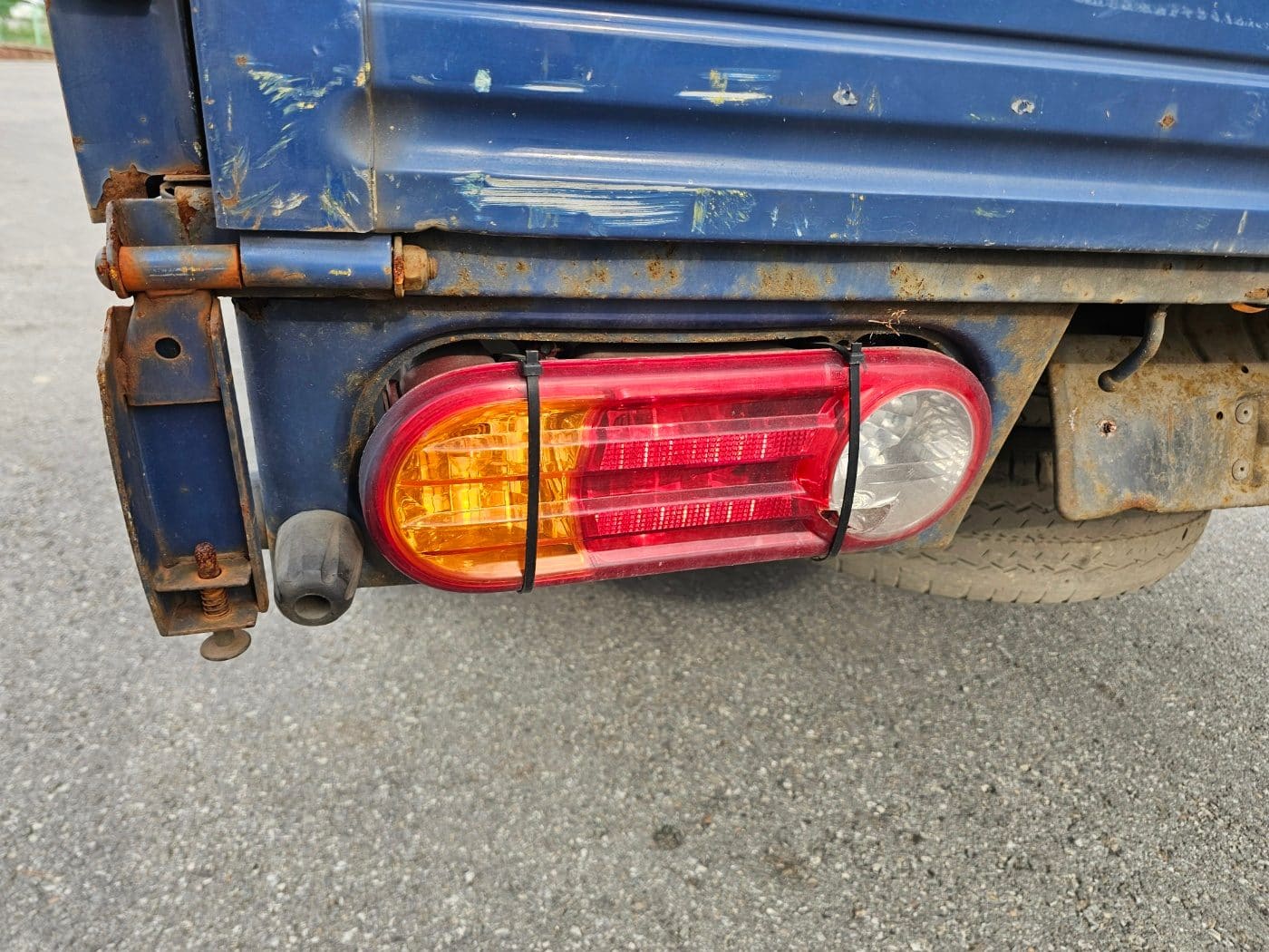 2012 Hyundai Porter 2 1.0-ton Super Cab (CRDi) (S/N: 891245) 11