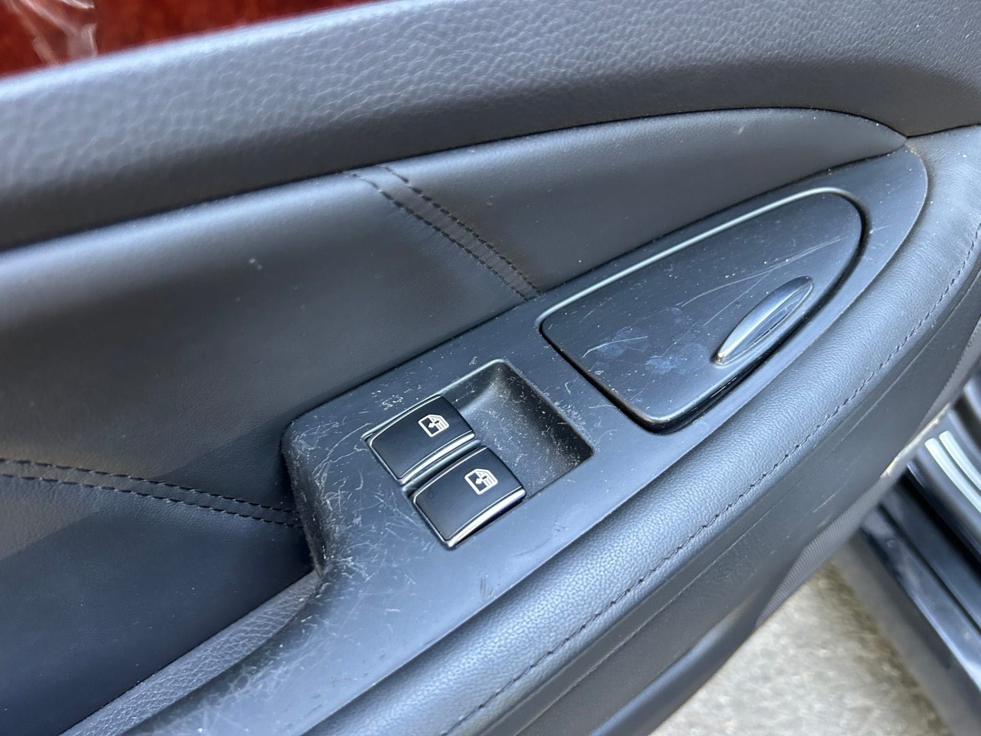 2015 Hyundai Equus VS500 (S/N: 090613) 29