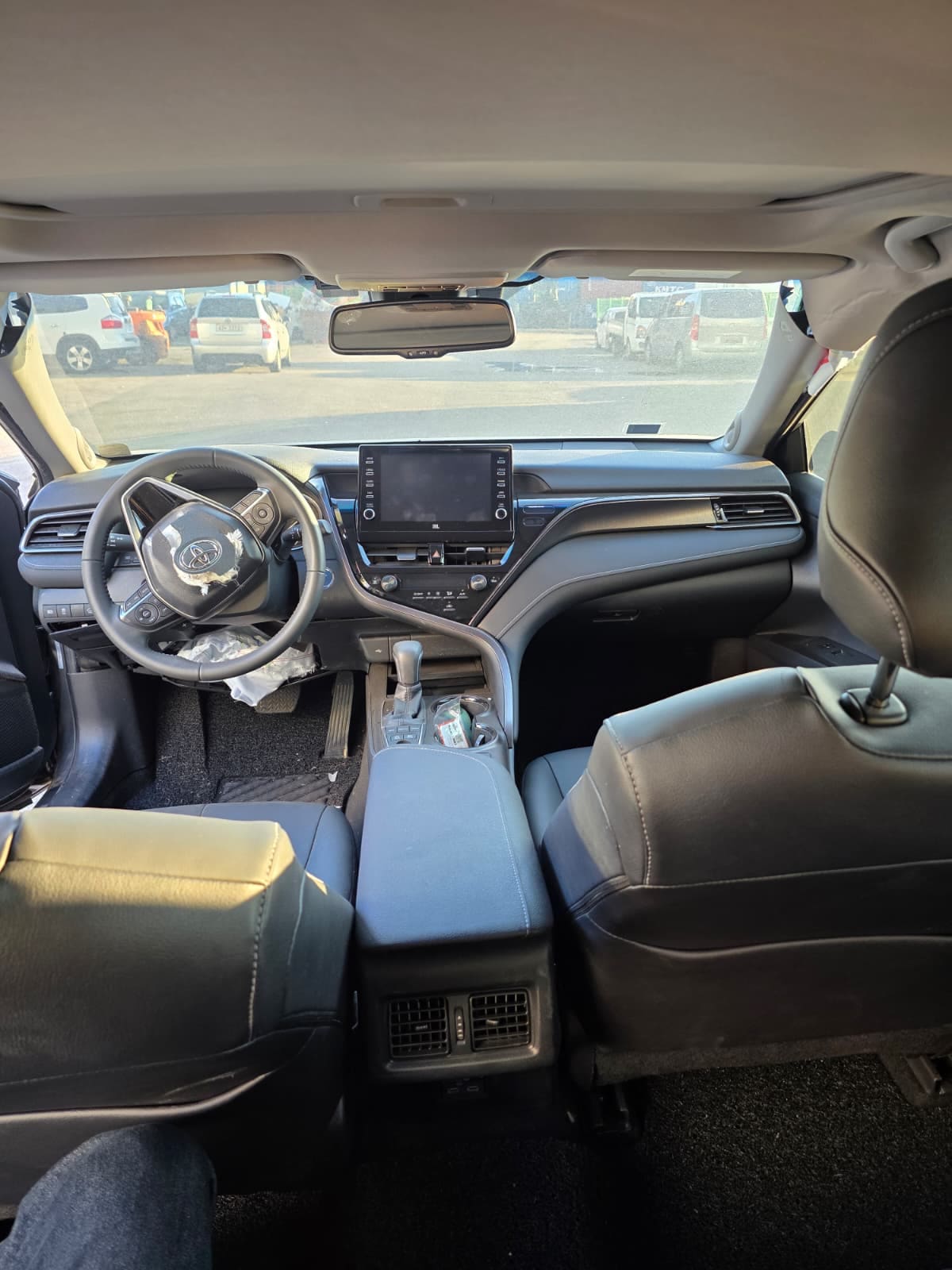 2024 Toyota Camry (XV70) 2.5 Hybrid XLE (049318) pre-producted 24
