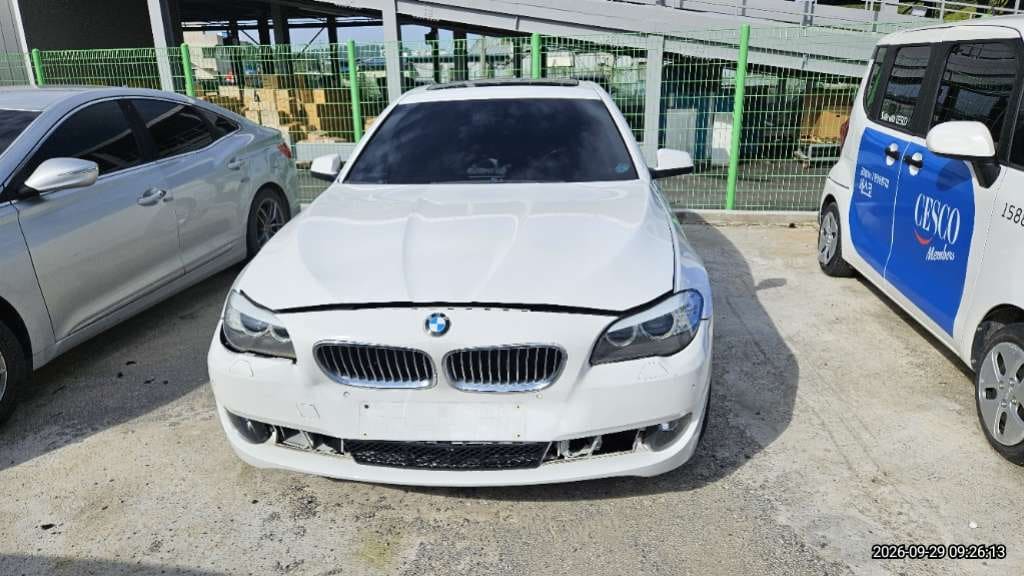 2013 BMW 5 Series (F10) 528i (W42990) pre-producted 2