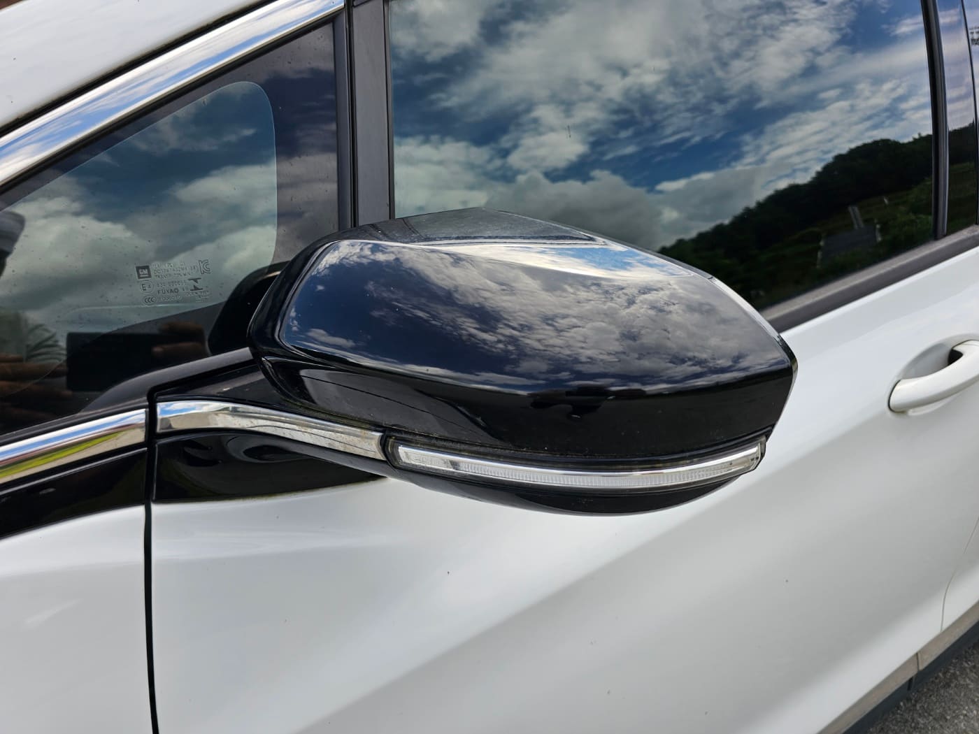 2019 Chevrolet Bolt EV LT Deluxe (S/N: 127266) 9
