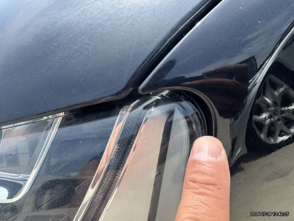 2011 Audi New A8 4.2 FSI Quattro (009190) pre-producted 5