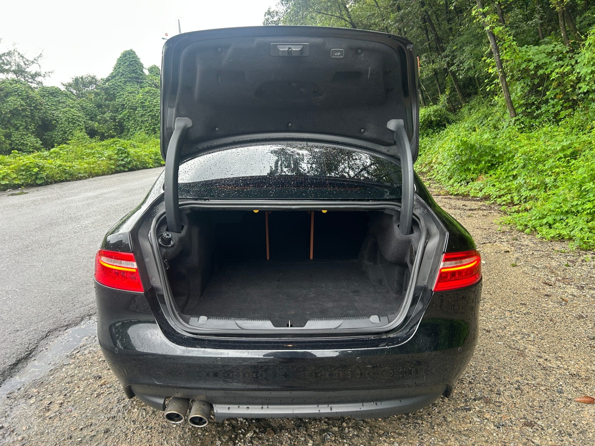 2018 Jaguar XE 2.0D (S/N: P24131) 12