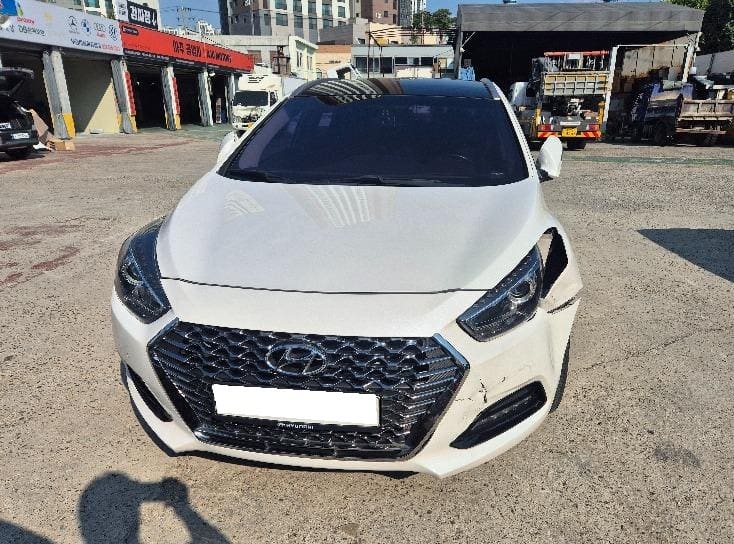 2016 Hyundai  The New i40 1.7 VGT PYL (116157) pre-producted 5