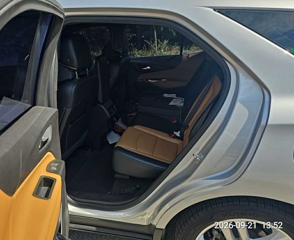 2018 Chevrolet Equinox Diesel 1.6 2WD LT (596683) pre-producted 11