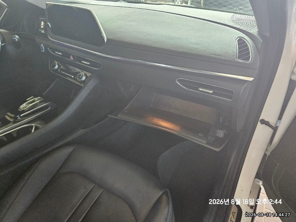2022 Hyundai Sonata (DN8) 1.6 (188942) pre-producted 8