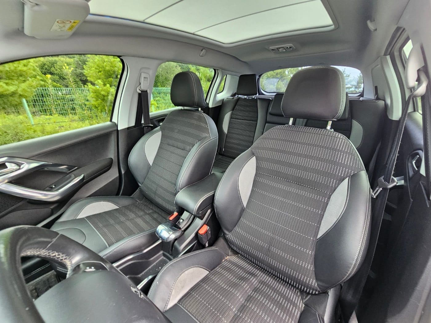 2015 Peugeot  2008 1.6 (S/N: 002491) 46