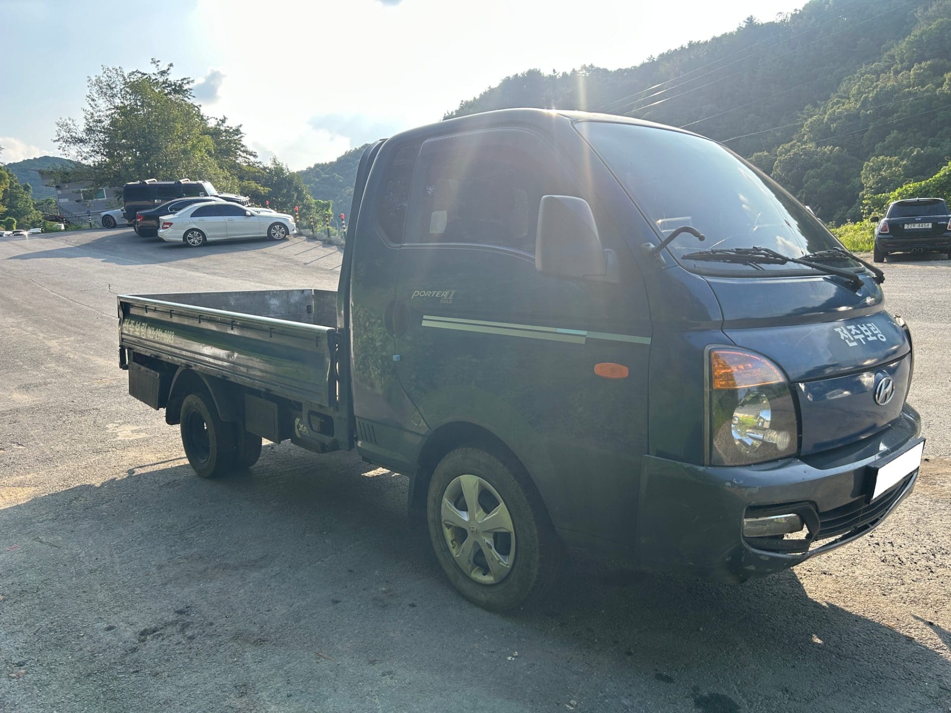 2014 Hyundai Porter 2 1.0-ton Super Cab (CRDi) (S/N: 054452) 3