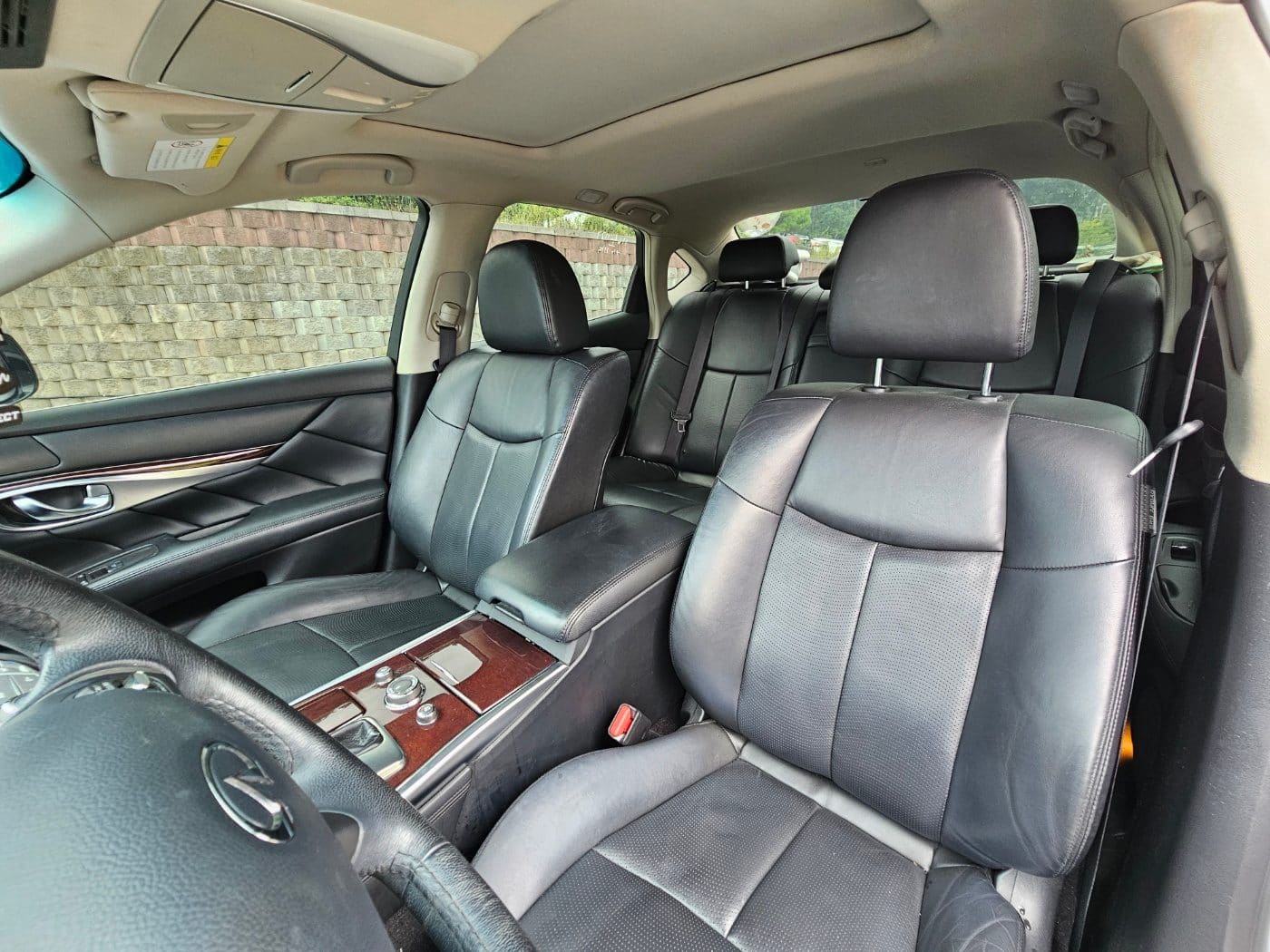 2016 Infiniti Q70 3.7 (S/N: 580214) 50