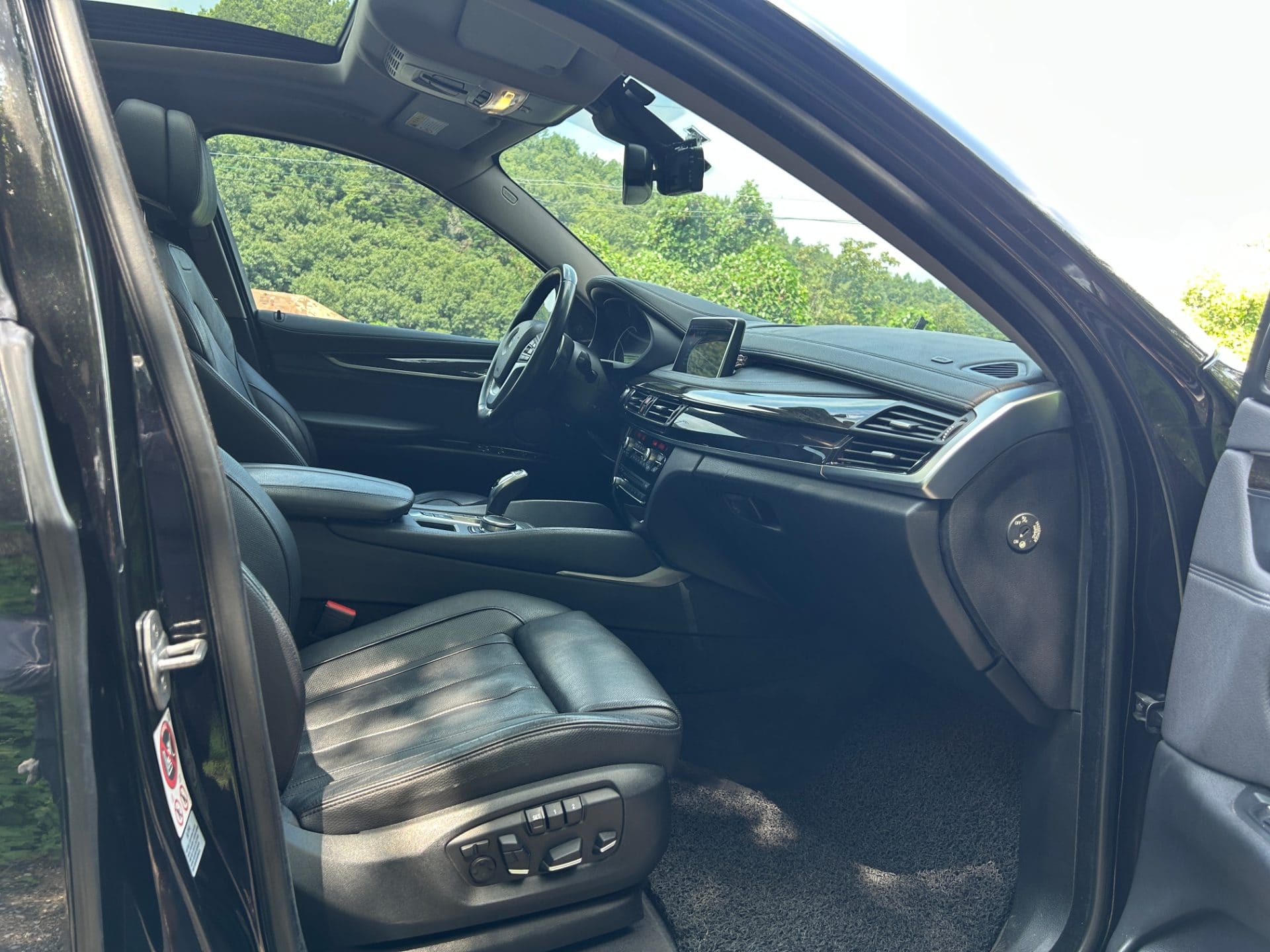 2017 BMW X6 (F16) xDrive 40d (S/N: U06624) 38