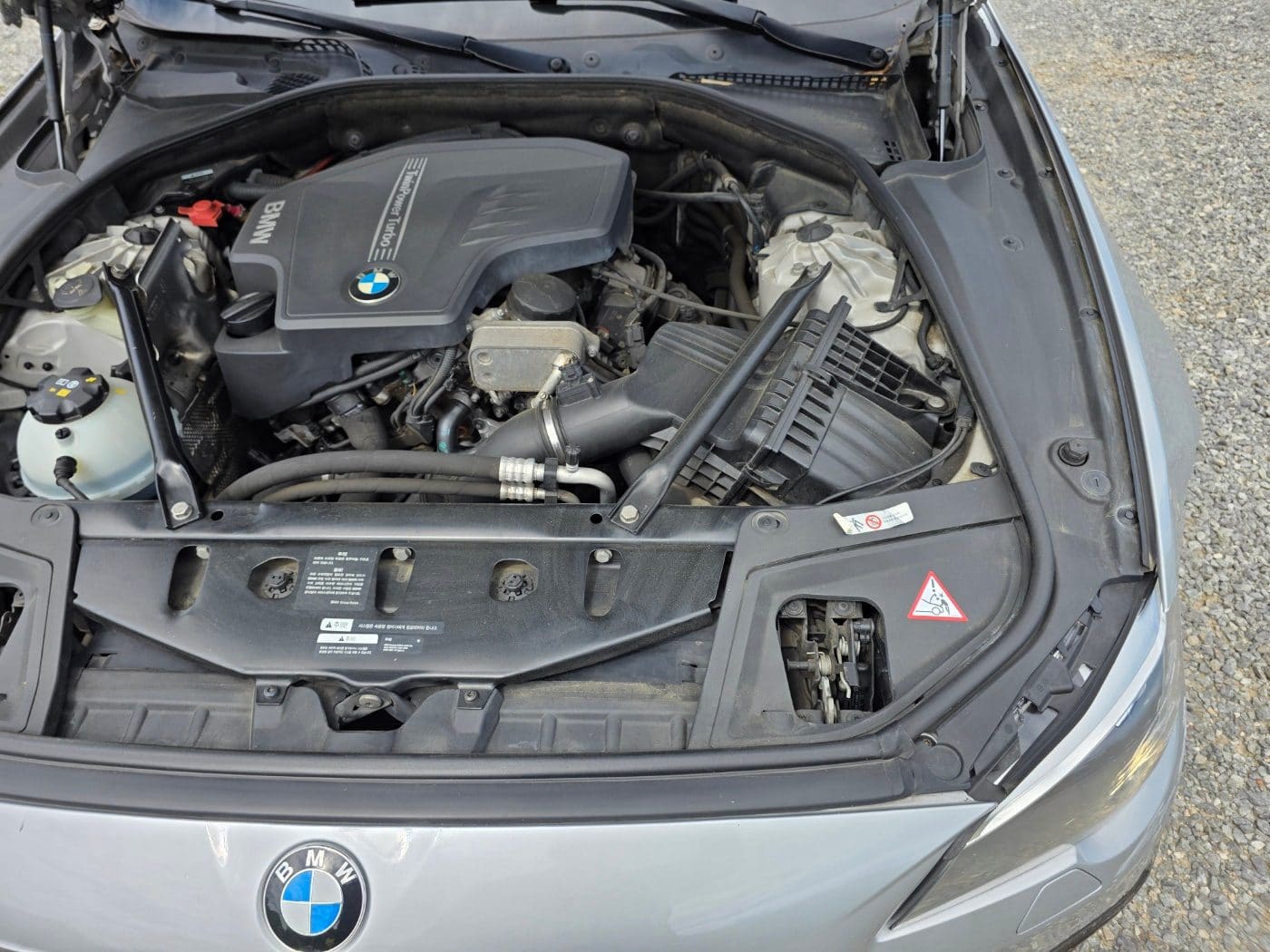 2014 BMW 5 Series (F10) 528i (S/N: 016204) 26