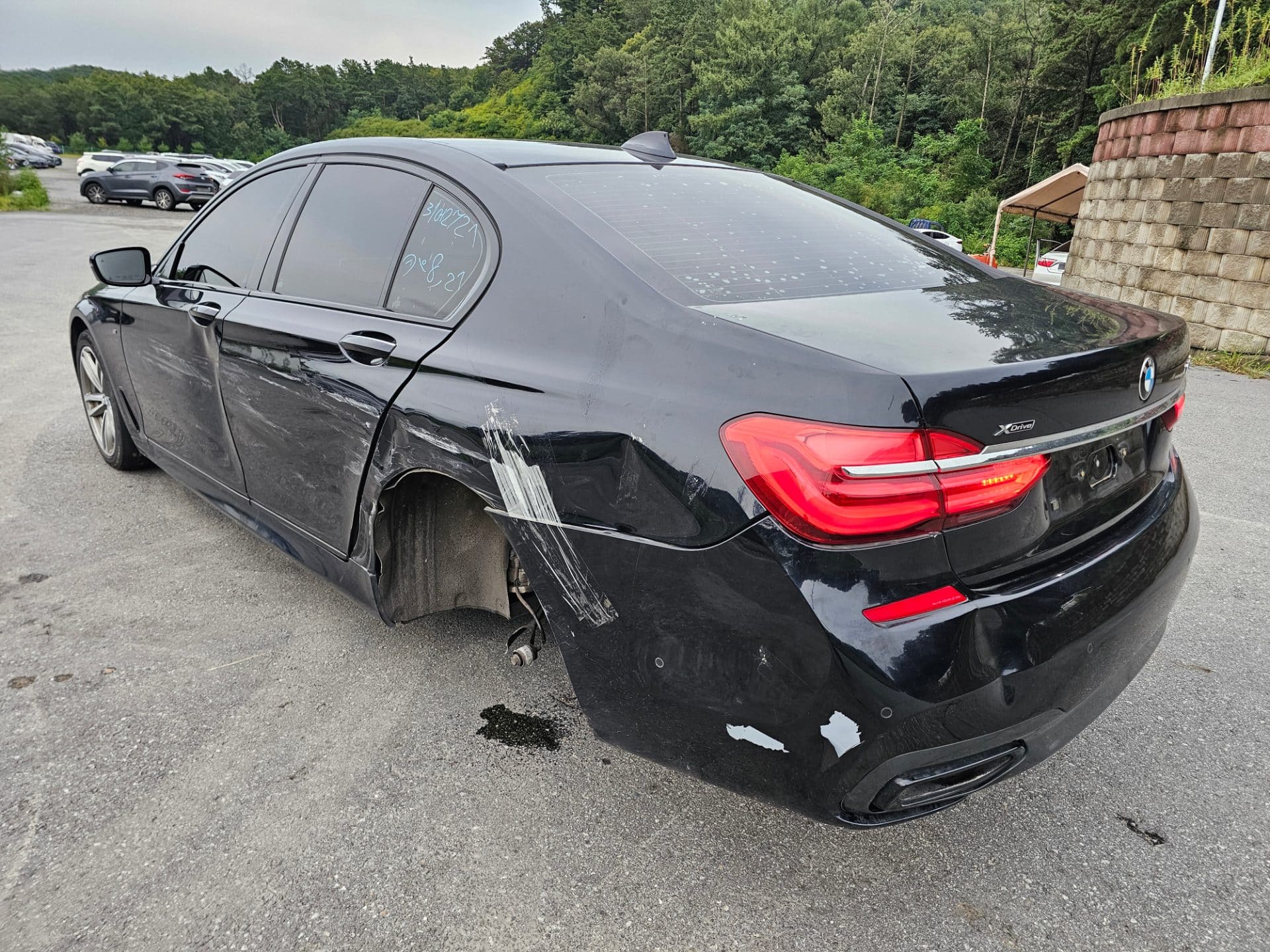2018 BMW 7 Series (G11) 740d xDrive M Sport (S/N: 074042) 6