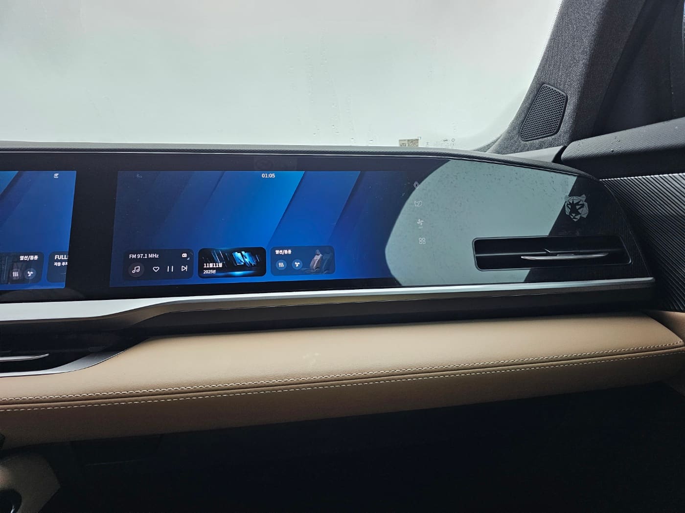 2025 Renault Gran Koleos E-Tech Hybrid 1.5 (S/N: 049680) 48