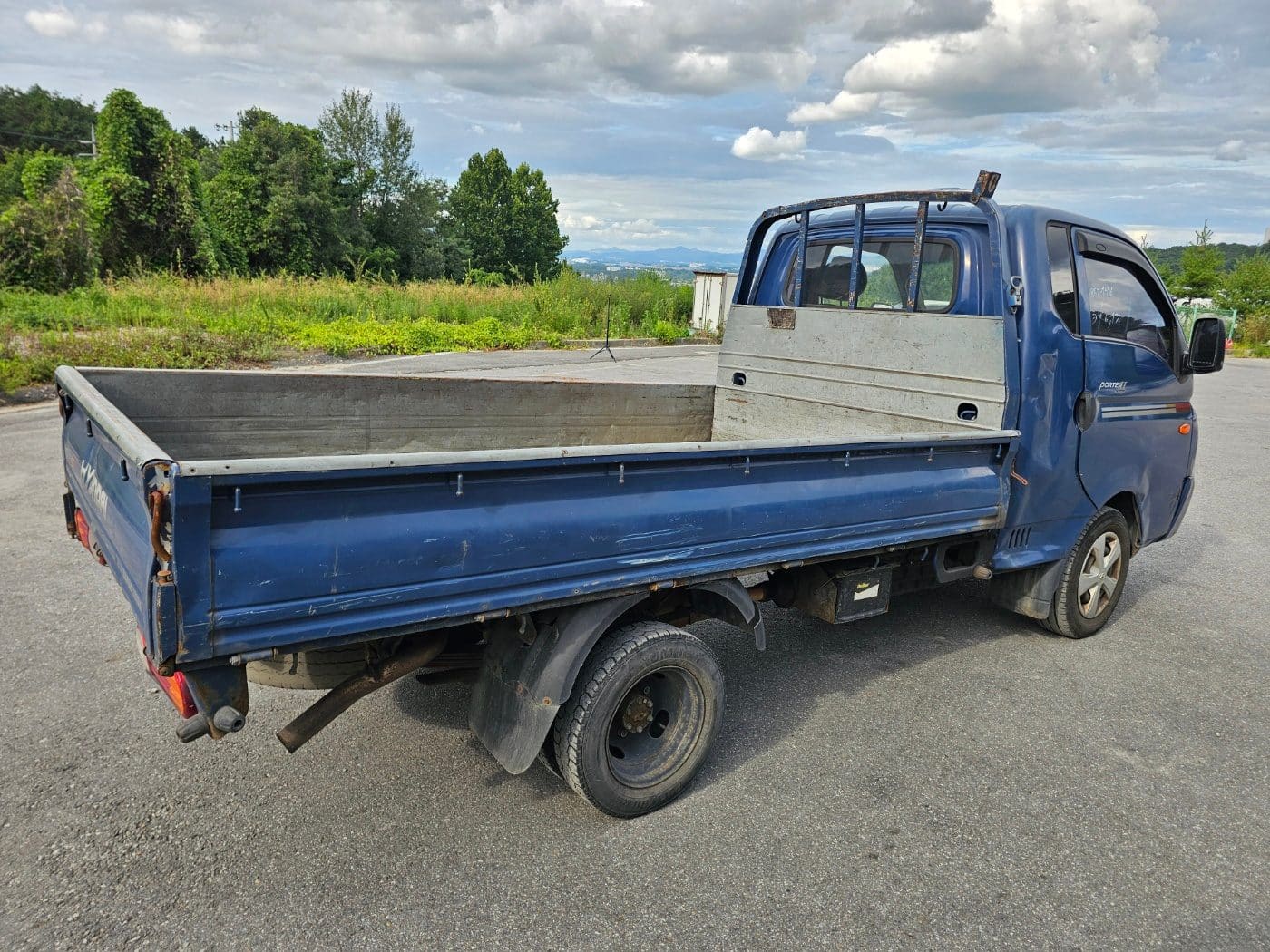 2012 Hyundai Porter 2 1.0-ton Super Cab (CRDi) (S/N: 891245) 4