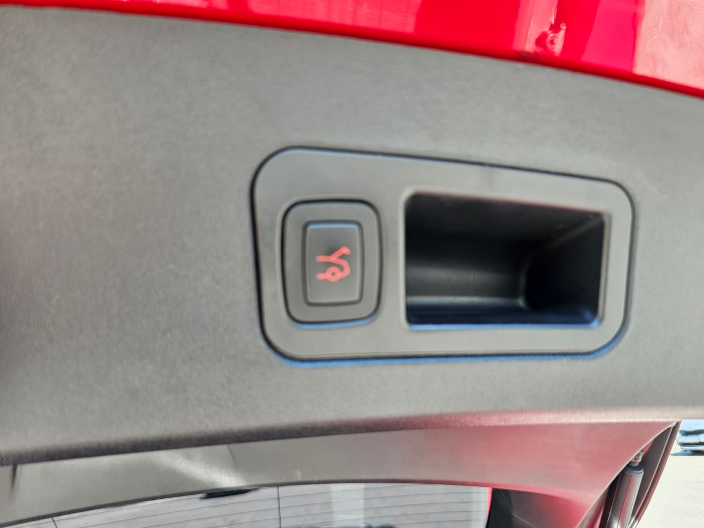 2014 Tesla Model S Performance (S/N: P63705) 15