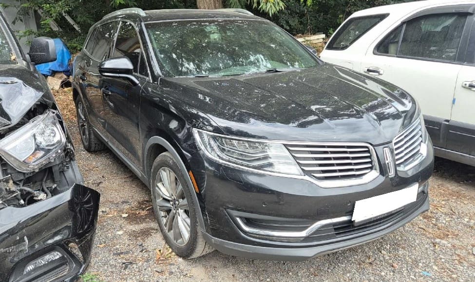 2016 Lincoln MKX 2nd Gen 2.7 AWD (S/N: L45195) [RB Auction]