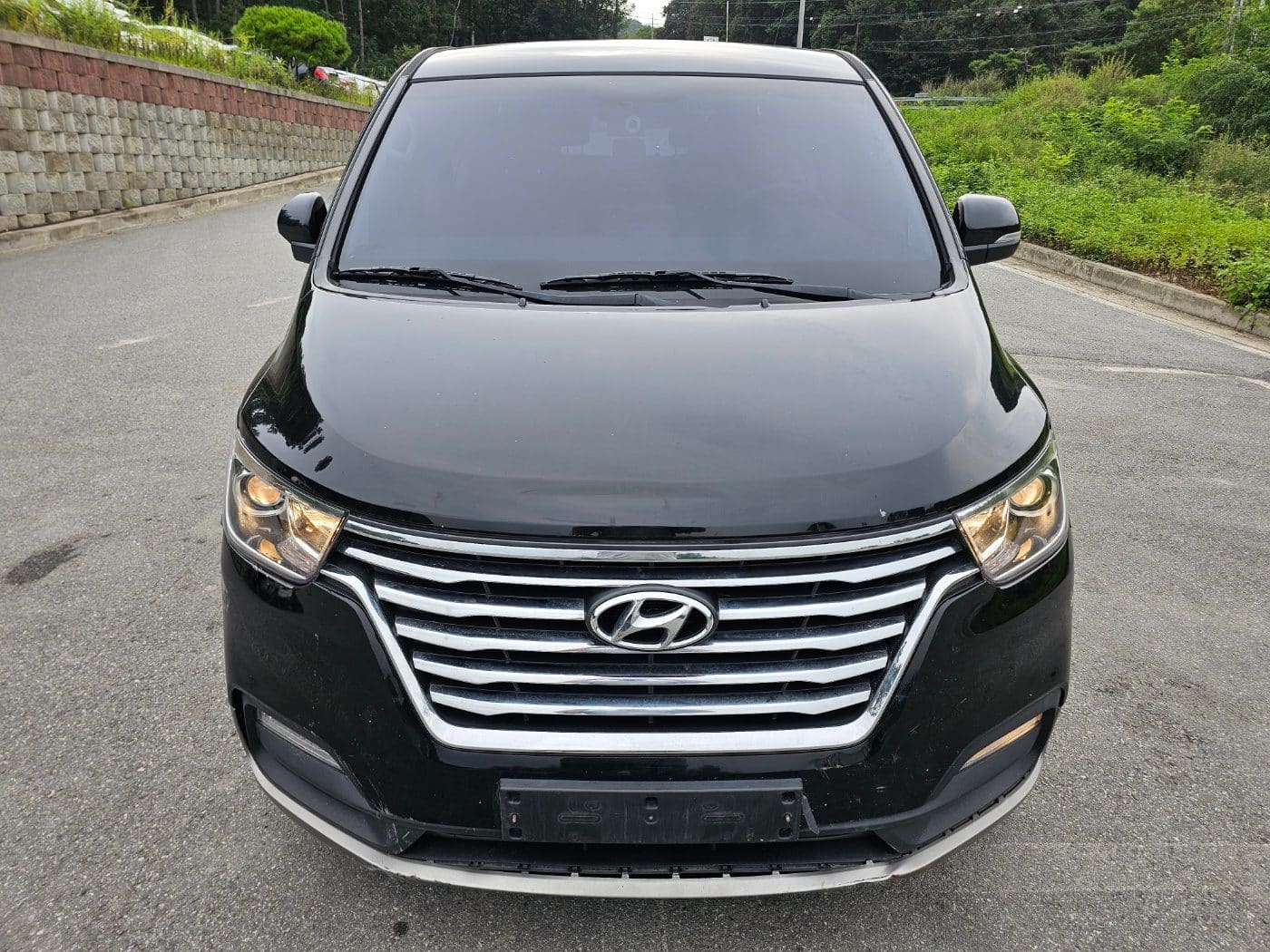 2019 Hyundai The New Grand Starex 2WD Urban (S/N: 092351)