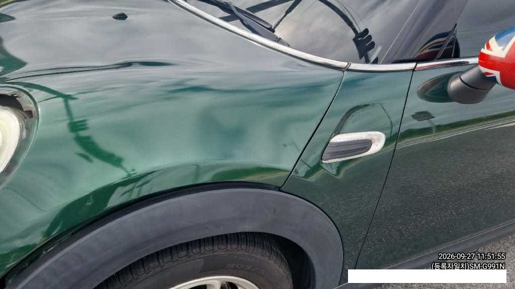 2016 MINI Cooper D (B42466) pre-producted 3
