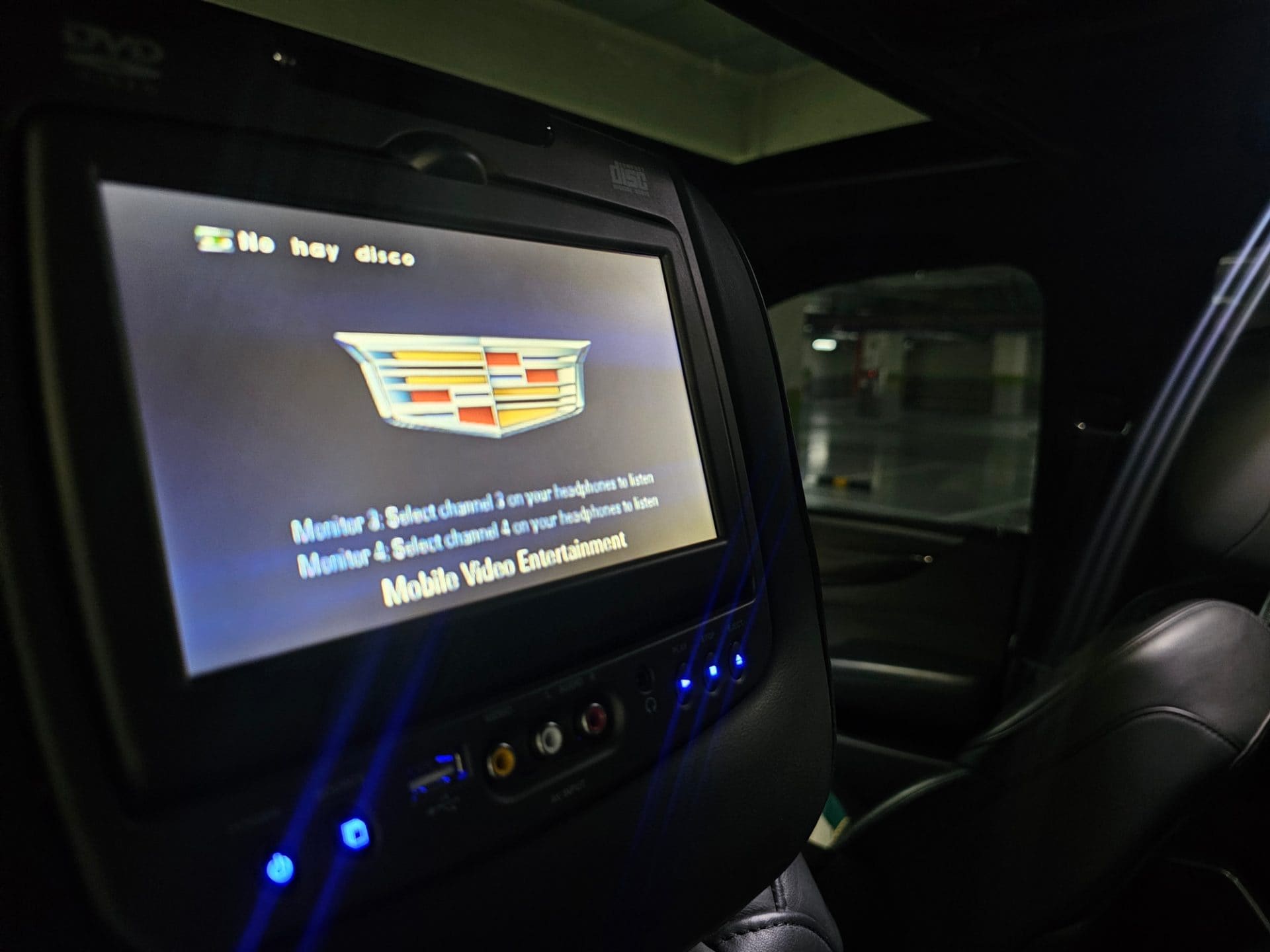 2017 Cadillac Escalade 6.2 V8 ESV (S/N: 120954) 26