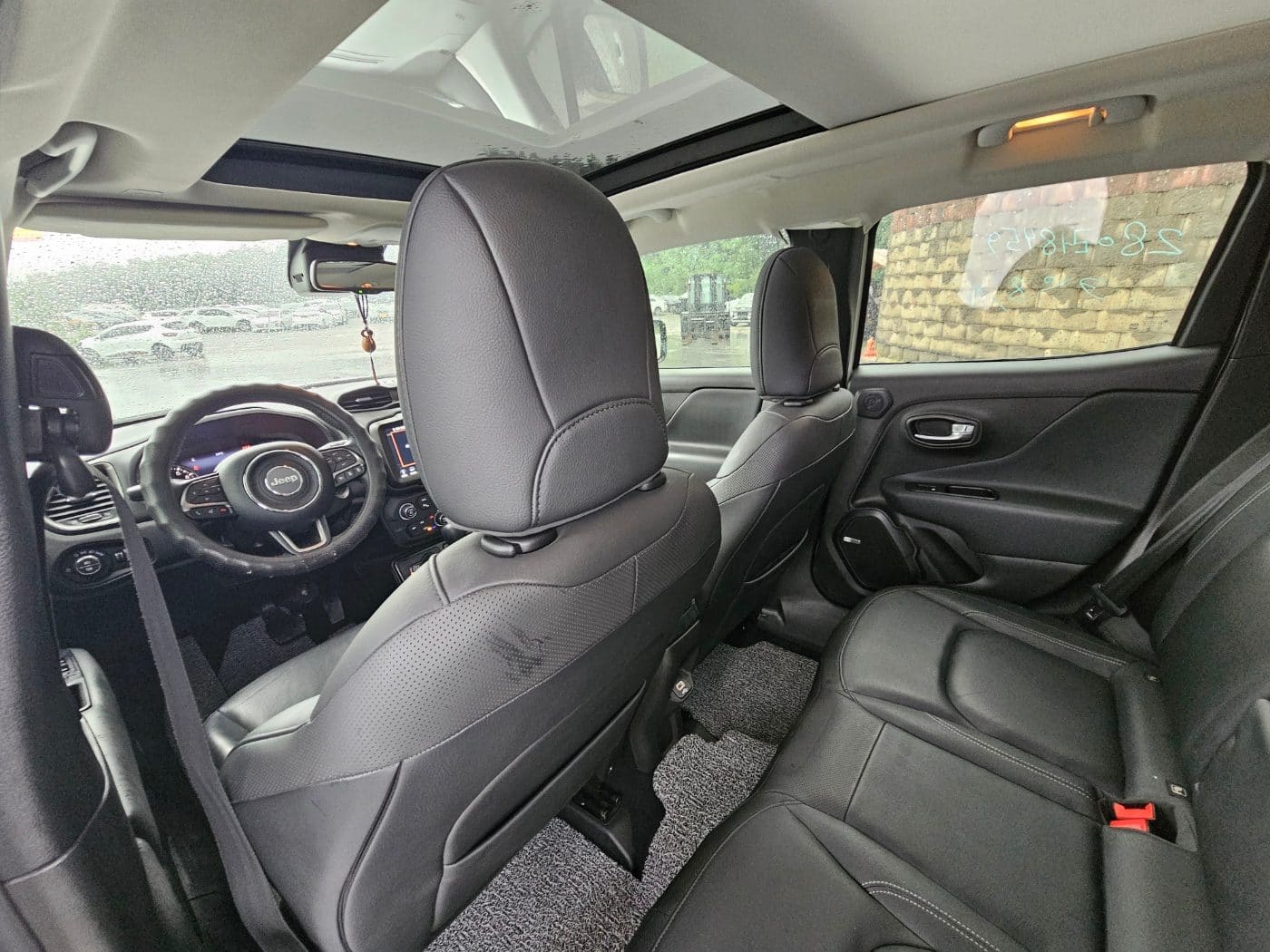 2021 Jeep Renegade 2.4 Limited AWD (S/N: N15713) 29