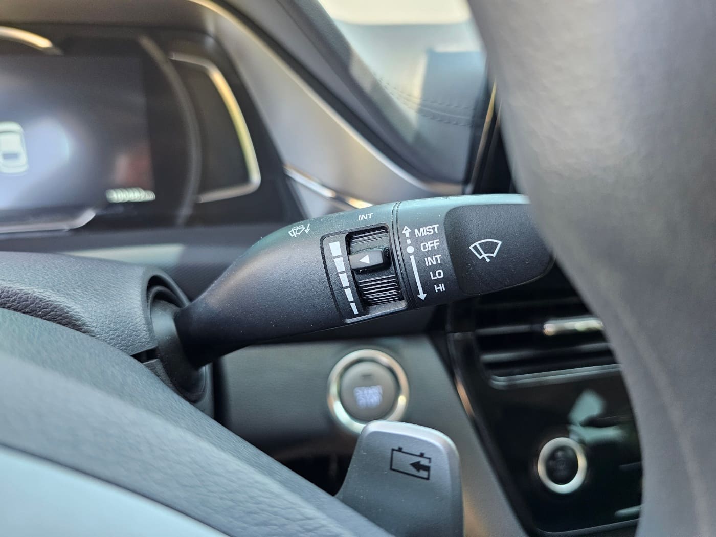 2020 Hyundai The New Ioniq Electric N (S/N: 070004) 39